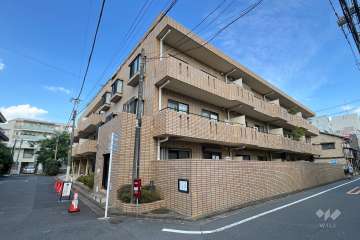 藤和吉祥寺マンションハイツ扇山の外観（南西側から）