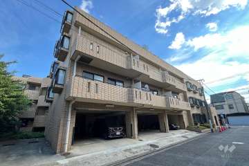 藤和吉祥寺マンションハイツ扇山の外観（北西側から）