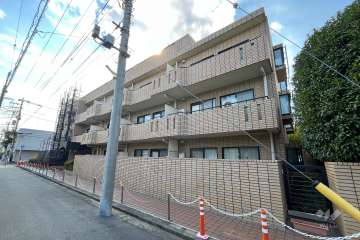 藤和吉祥寺マンションハイツ扇山の外観（北東側から）