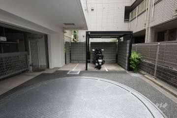 バイク置場