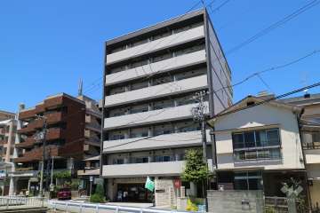 レジュールアッシュ西宮アーバンテラスの外観（南東側から）