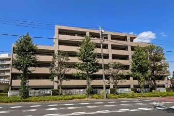 コスモ吉祥寺南ブライトステージの外観（南西側から）