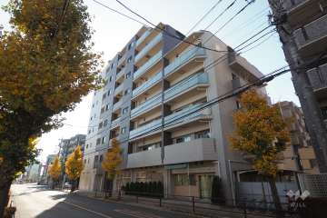 パレステージ三鷹の外観（北東側から）