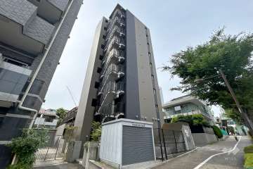 リヴシティ初台の外観（南東側から）