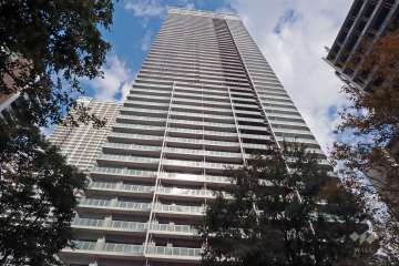 晴海フラッグパークビレッジT棟の外観(南側から)