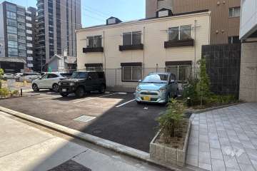 敷地内駐車場(屋外平面式)