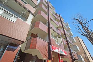 豊玉チェリーB棟の外観（南西側から）