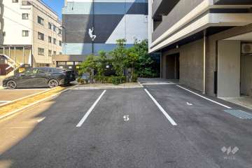 敷地内駐車場(屋外平面式)