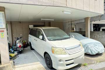 敷地内駐車場（屋内平面式）