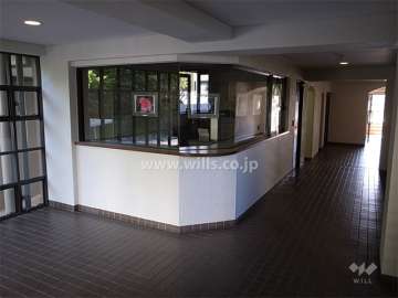 エントランスホール（管理人室）