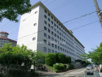 千里南町メゾネットA2棟の外観（北東側から）