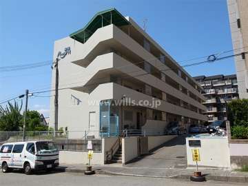 桜塚パークハイツの外観（南東側から）