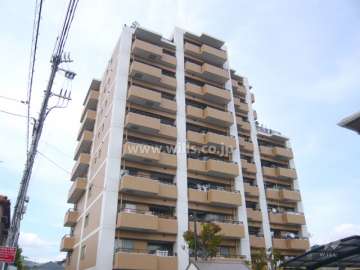 ダイアパレス宝塚クォリテージ1の外観（南側から）