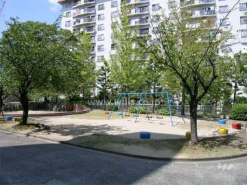 敷地内の公園
