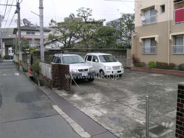 敷地内駐車場