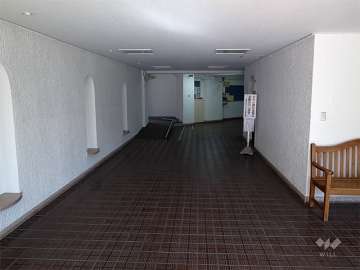 エントランスホール