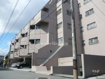 テアトルメゾン豊中の外観（南東側から）