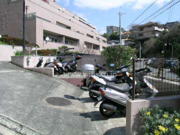 バイク置き場