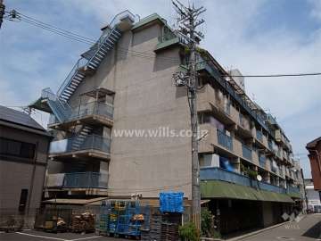 シャトー錦の外観（南西側から）