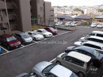 平面式の敷地内駐車場