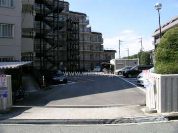 敷地内駐車場