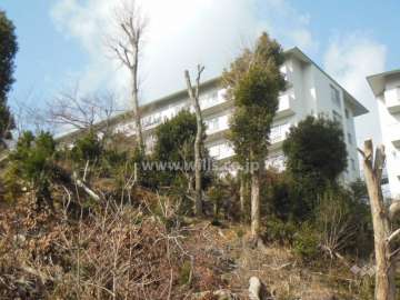 シャルマンコーポ御影1号棟の外観（東側から）