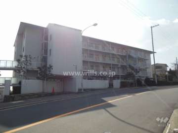 シャルマンコーポ御影1号棟の外観（北側から）