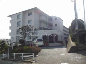 シャルマンコーポ御影3号棟の外観（北西側から）