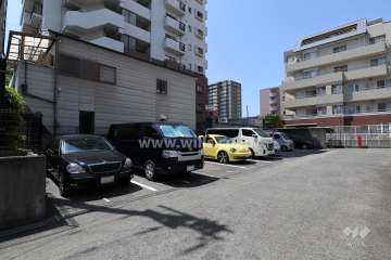 敷地内駐車場（屋外平面式）