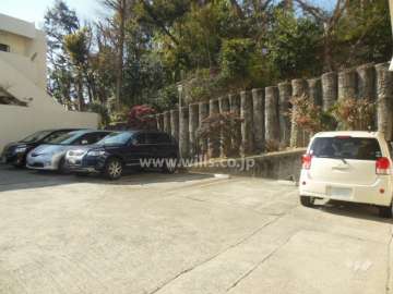 敷地内駐車場（屋外平面式）
