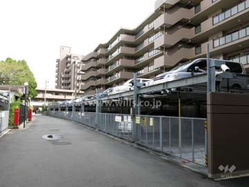 敷地内駐車場（屋外機械式）