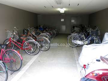 駐輪場、バイク置場