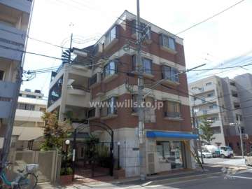 アコード本山の外観（北東側から）