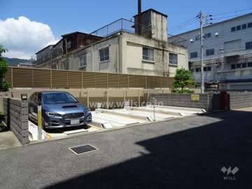 敷地内駐車場（屋外機械式）