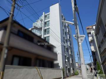 クラージュ御影の外観（南西側から）