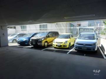 敷地内駐車場（屋外平面式）