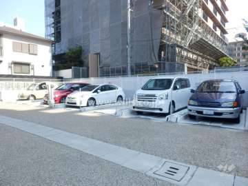 敷地内駐車場（屋外機械式）
