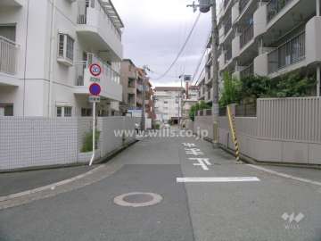 敷地南側の道路