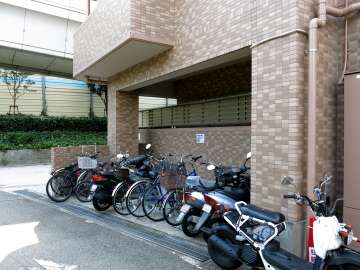 バイク置場