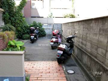 バイク置場