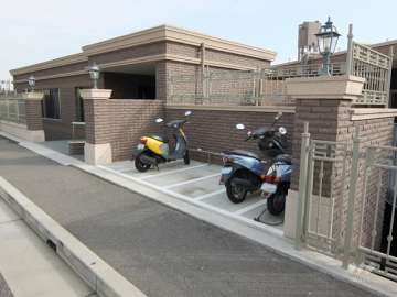 バイク置場