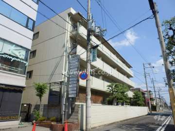 ジークレフ本山の外観（南西側から）