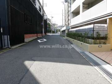 敷地側南側の前面道路