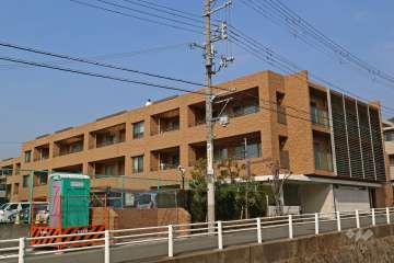 ジオグランデ岡本