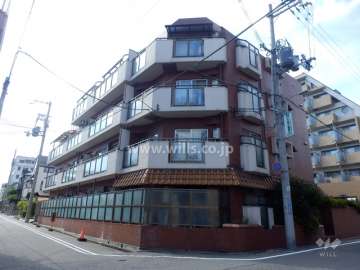 シャトード本山の外観（南東側から）