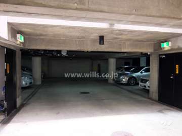 敷地内駐車場（屋内平面式）