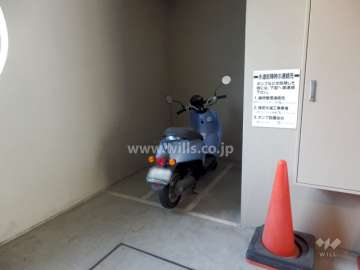バイク置場