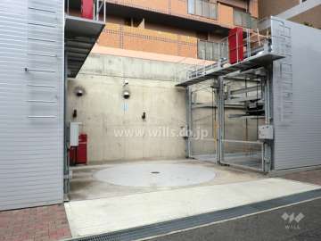 敷地内駐車場（屋外機械式）