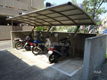 バイク置場