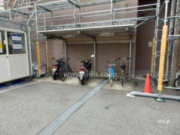 駐輪場、バイク置場